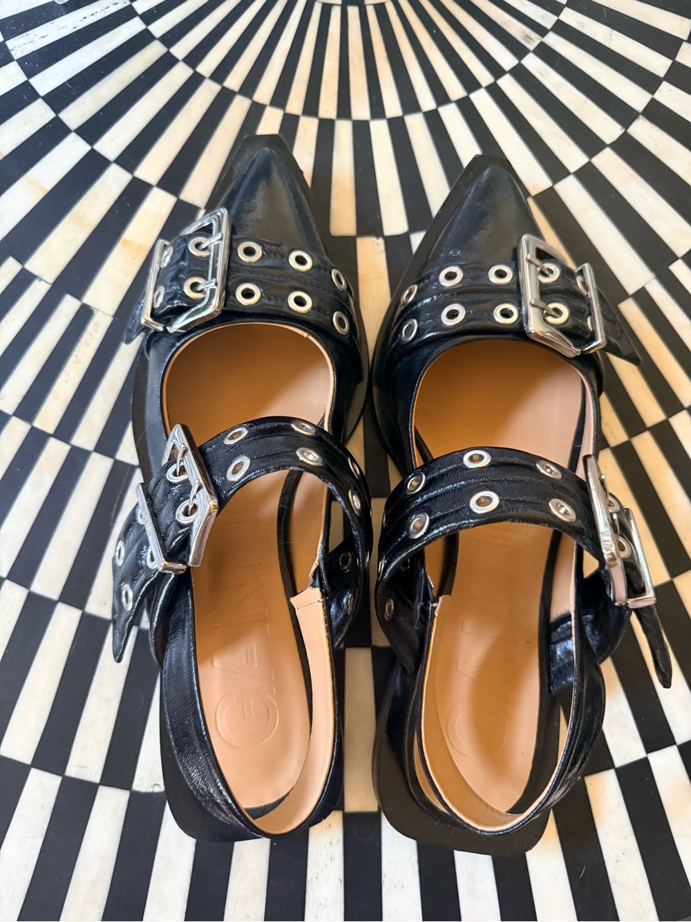 GANNI Feminine Buckle Ballerinas Black Patent Slingback Flats EU 39
